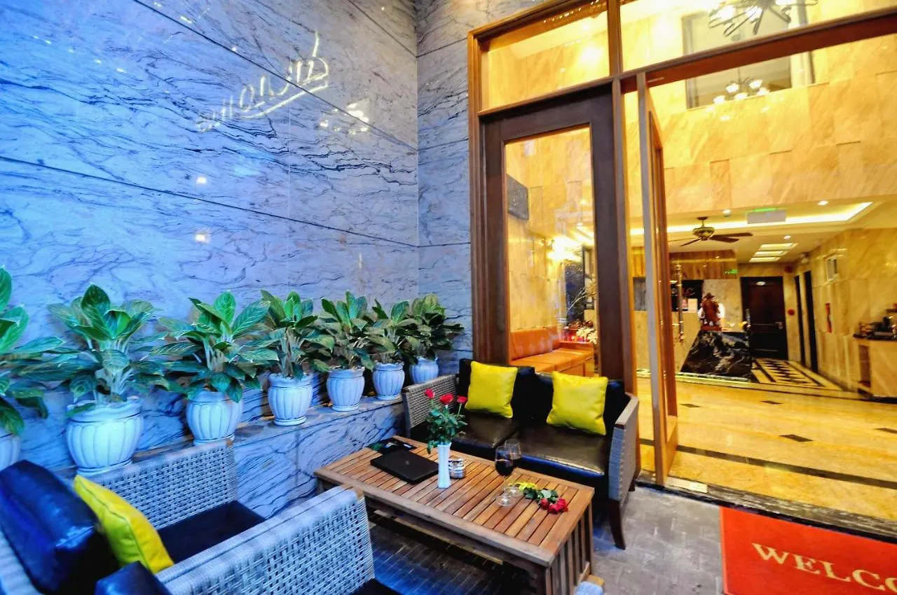 Apollo Hotel Nha Trang Beach 3*,