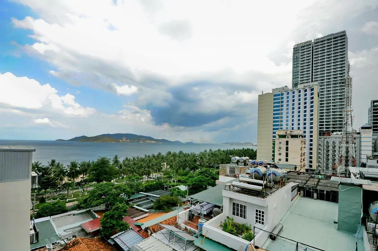 Apollo Hotel Nha Trang Beach 3*,  Vietnam