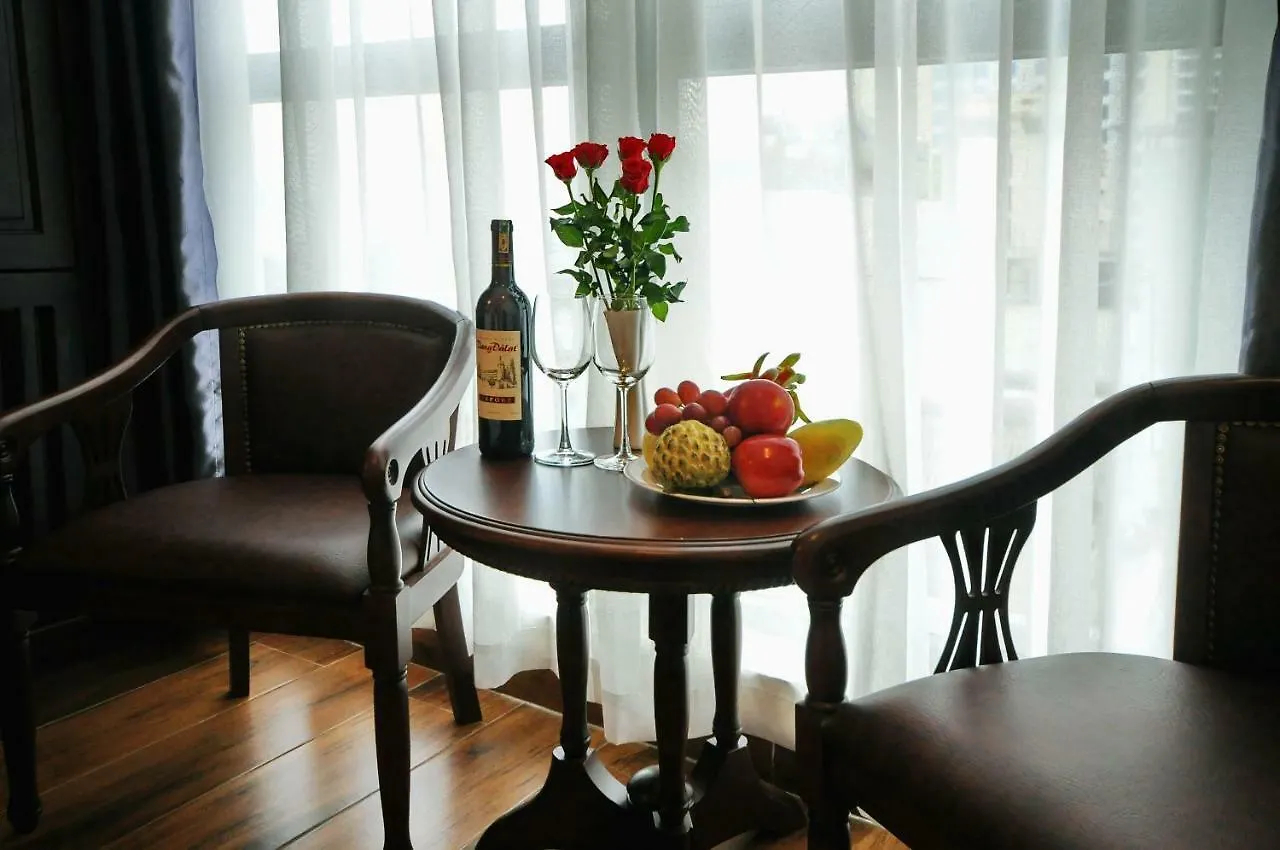 Apollo Hotel Nha Trang Beach וייטנאם