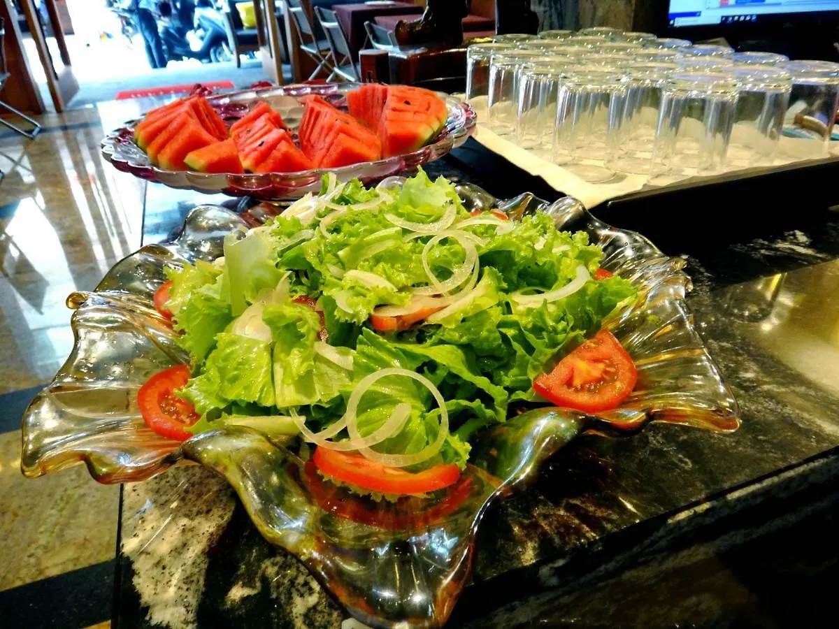 Apollo Hotel Nha Trang Beach וייטנאם